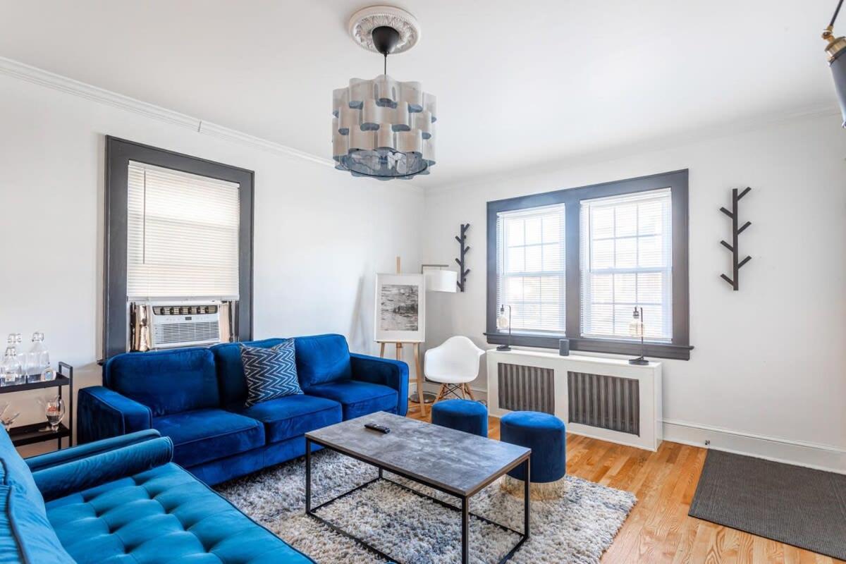 The Blue Sapphire 2Br 2 King Beds & Ample Backyard Apartment Бриджпорт Екстериор снимка